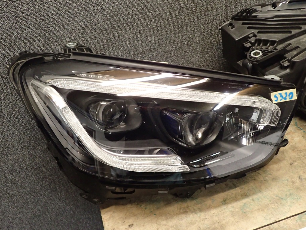 фото №1, Лампа права перед mercedes glc lift multibeam w253