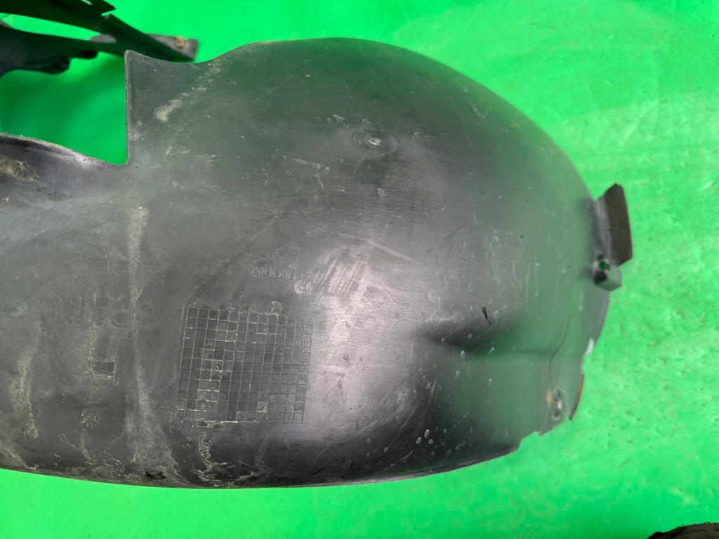 фото №8, Подкрылок левая передние перед 1p0809957 seat leon ii 2 05-