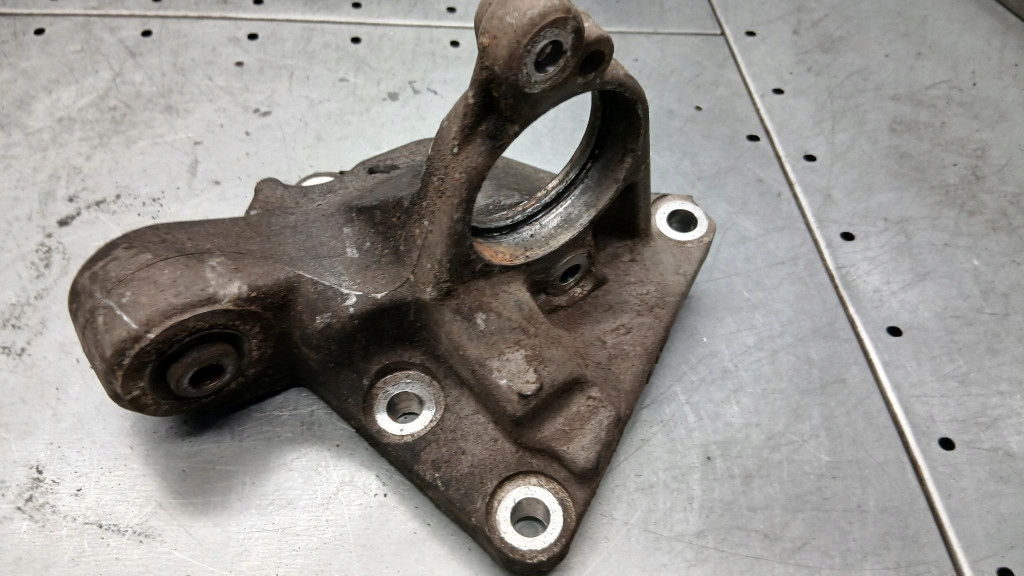 фото №5, Кронштейн двигуна citroen c4 picasso i 07r 9653354580