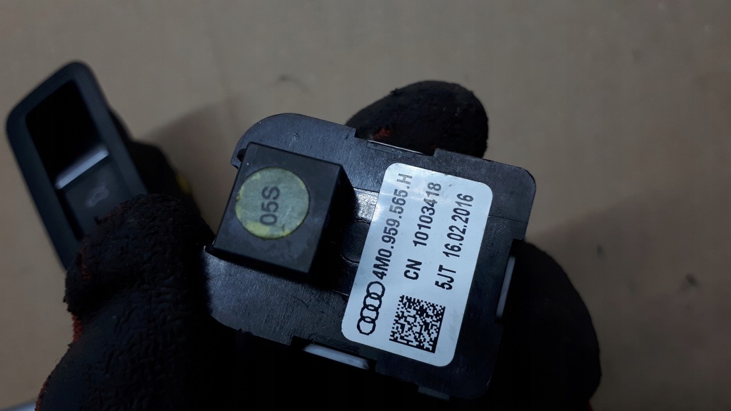 фото №14, A4 b9 8w перемикачі вікон перемикач 4x хром a5