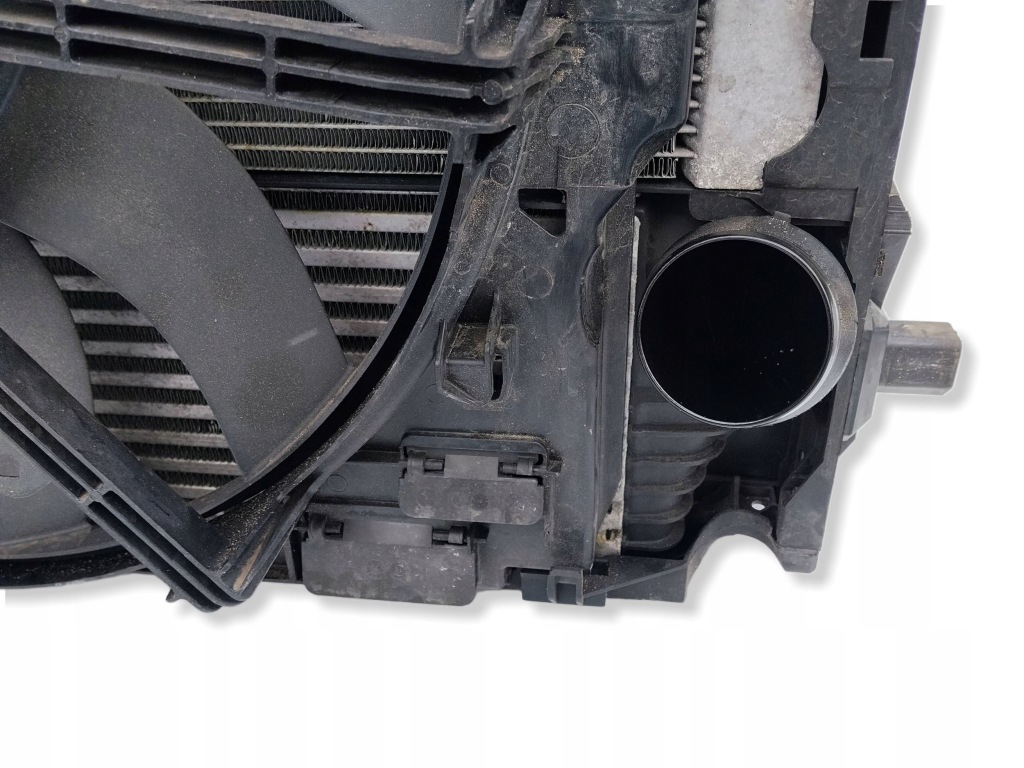 Радіатор комплект . води кондиціонер інтеркулер bmw 6 640d 3.0d f10 f12 f13 8509174 Зі Шроту