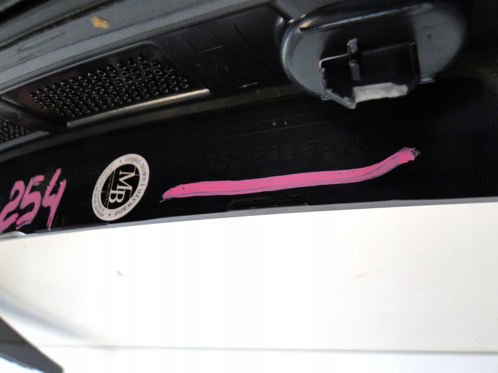 фото №13, Mercedes glc 254 x254 c254 расширитель левая задние молдинг крыла левая amg