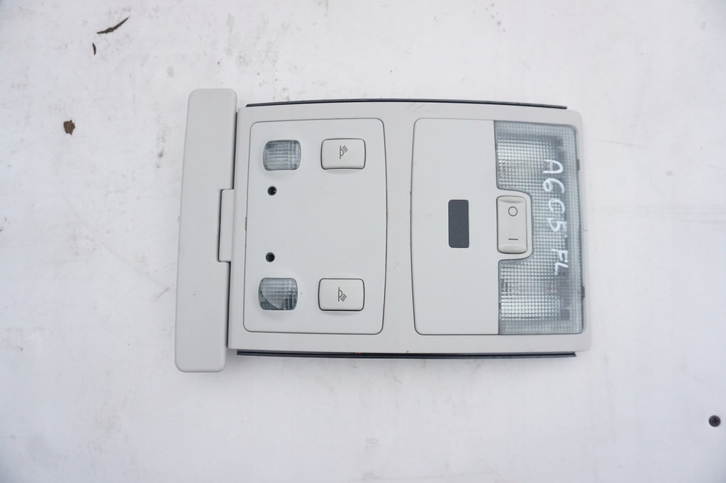 фото №1, Лампа освітлення салону audi a6 c5