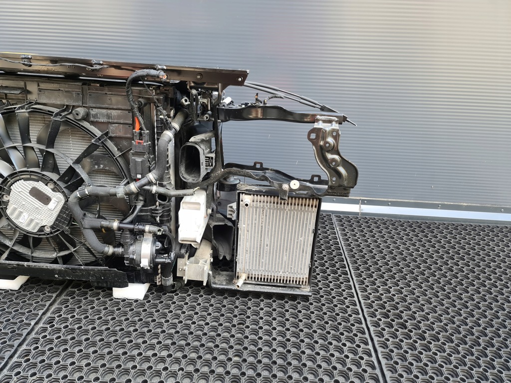 фото №8, Bmw g09 xm label pas передний усилитель передний радиатор 550kw 748ps