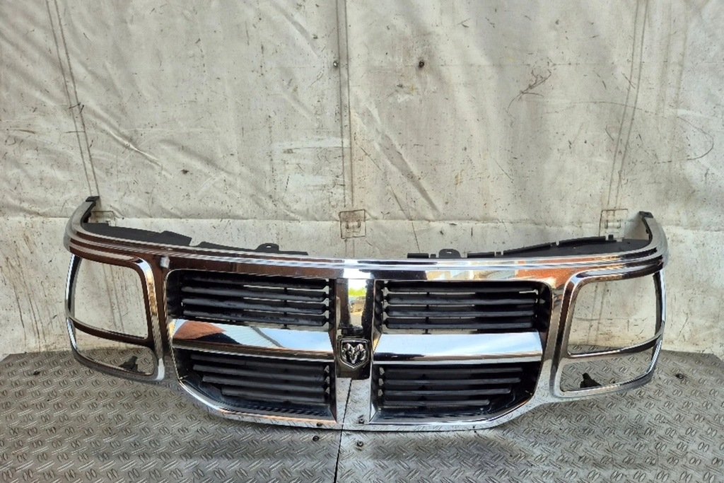 фото №10, Решётка радиатора dodge nitro 5kh12trmae 2.8l дизель 130kw 2009