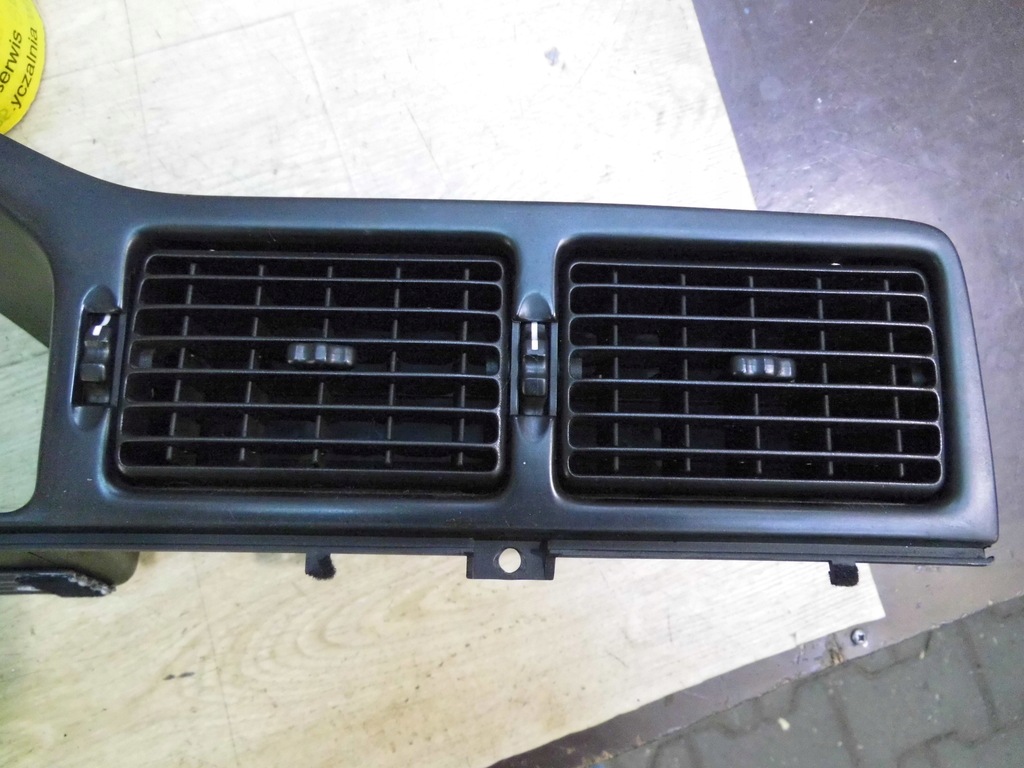 фото №5, Volvo s90 v90 96-98 решётка впуск воздуховод
