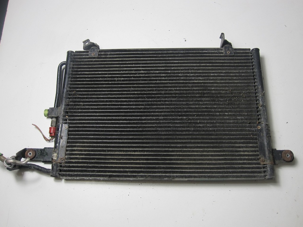 фото №1, Радиатор кондиционера audi a6 1.8 96r