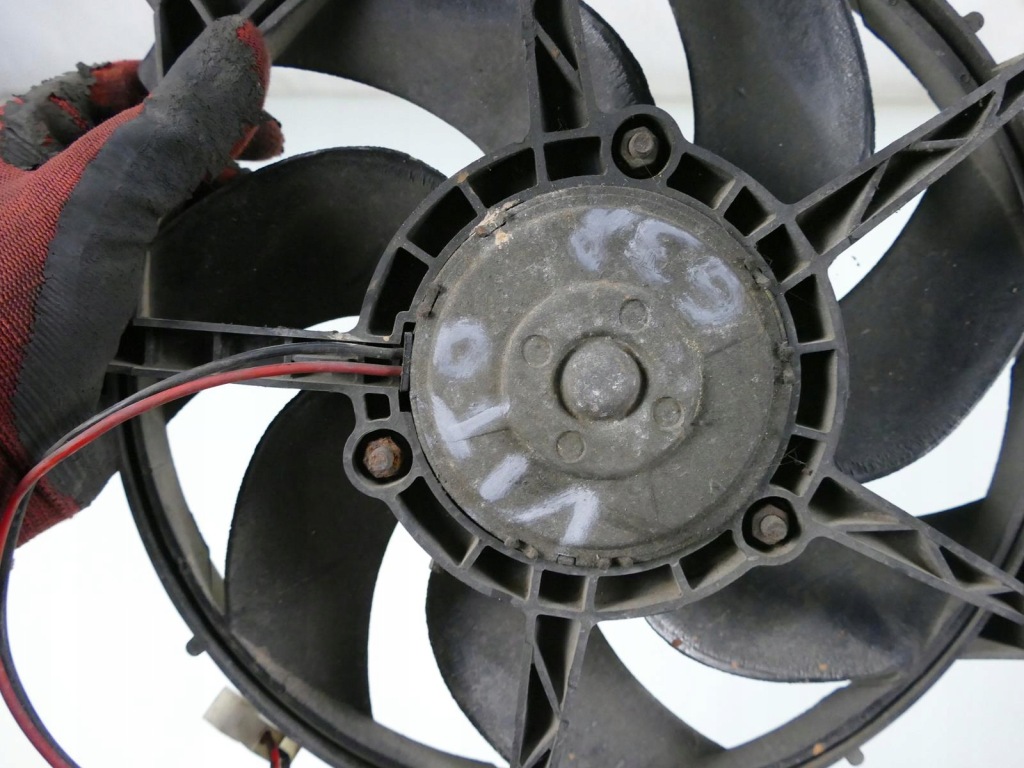 фото №4, Mercedes-benz оригинальный номер 638 500 05 93 двигатель электрический, вентилятор радиатора