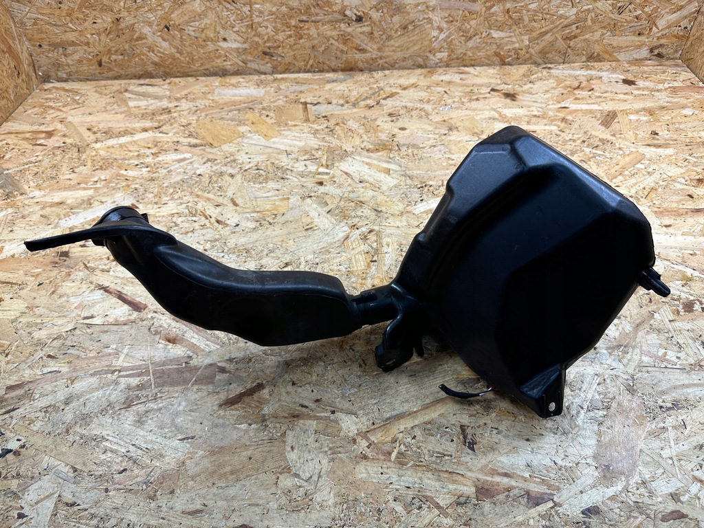 фото №5, Бак омивача помпа tesla model y 1607948-00-b 2020-