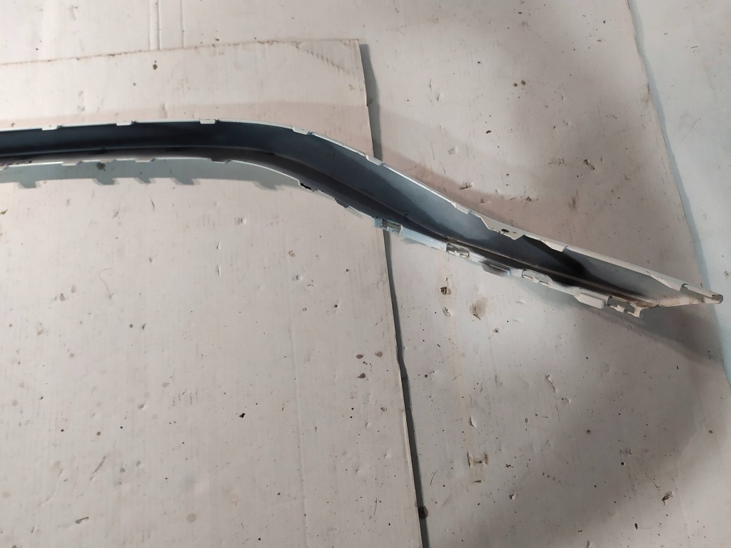 фото №11, Молдинг спойлер бампера перед mercedes eqa h243