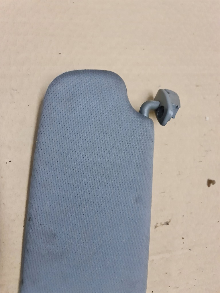 фото №9, Козырёк правый крючок audi tt 8n тёмный siwy