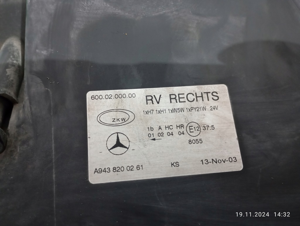 фото №12, Лампа фара права mercedes actros 03- a9438200261