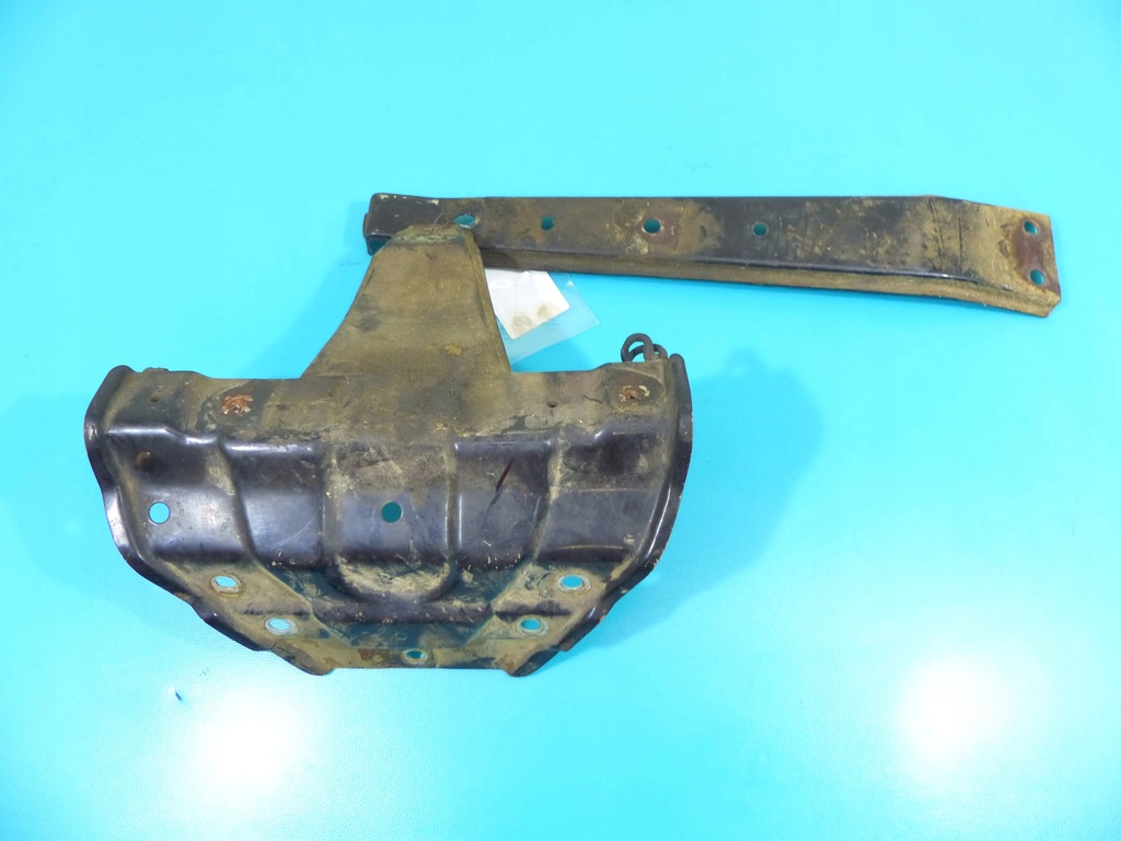 фото №5, Усилитель pas передний mitsubishi pajero i 3d 82-