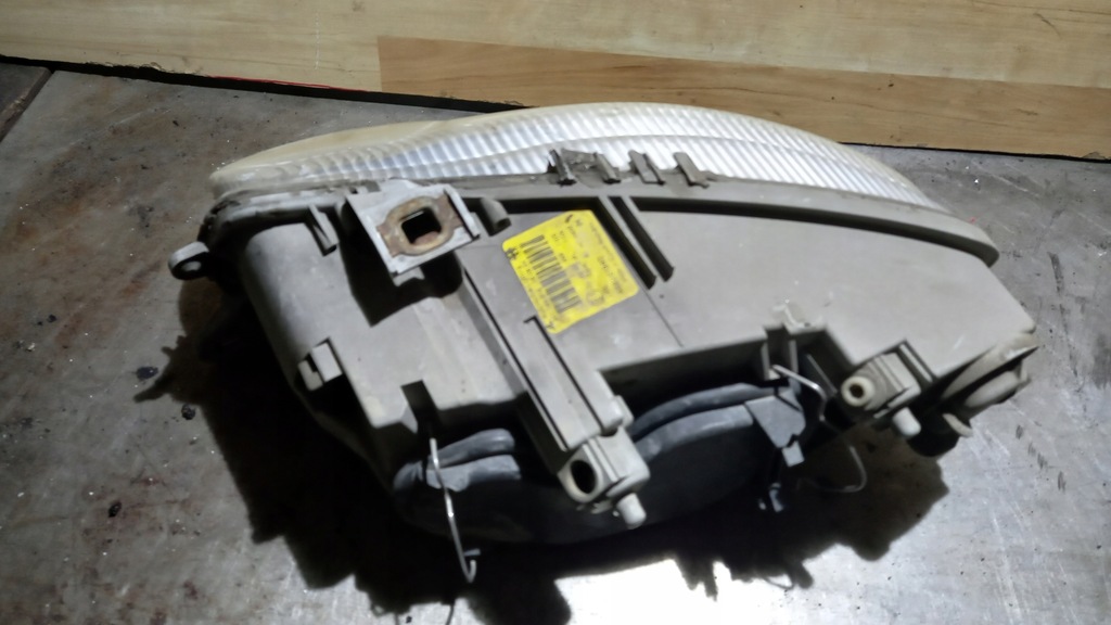 фото №2, Фара правий перед alfa romeo 147 05r 1.6b