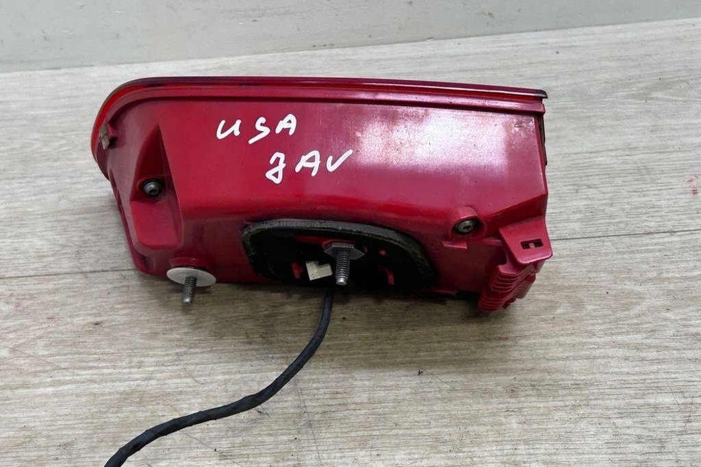 фото №11, Левая лампа крышки багажника porsche macan 95b 95b945093g 3.6l бензиновый