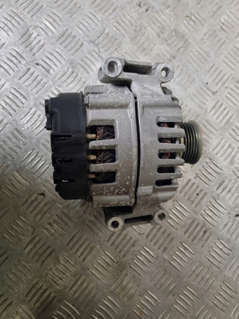 Mercedes gls 166 350 cdi генератор a0009061722 Зі Шроту