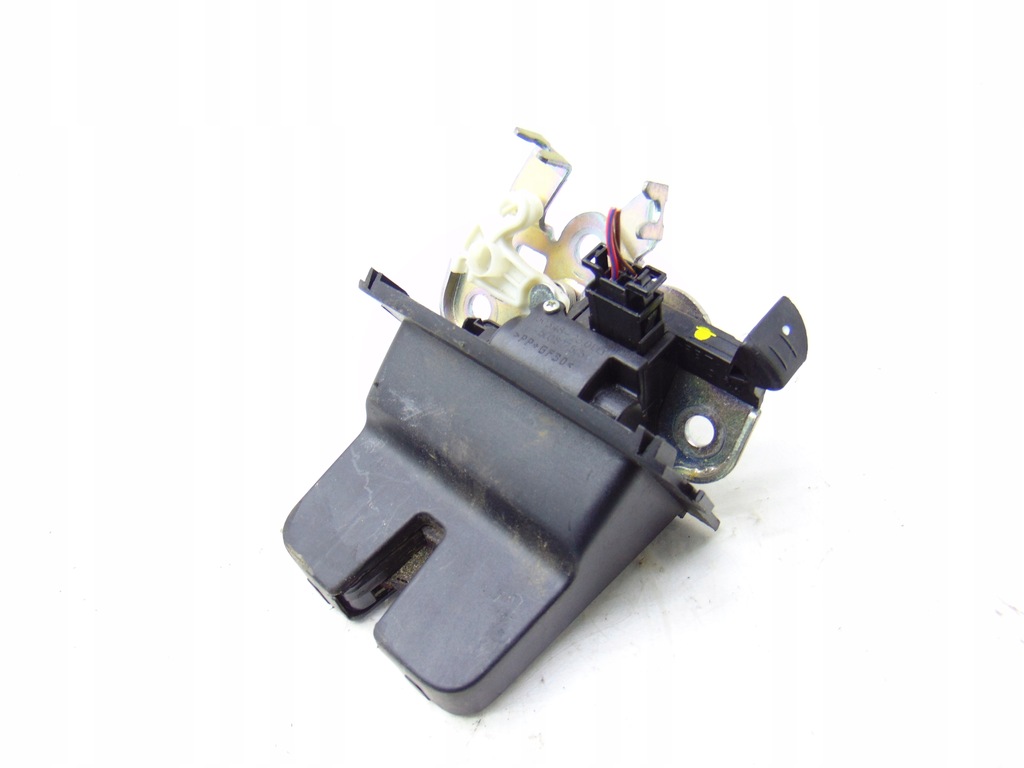 фото №1, Замок крышки багажника задняя задний skoda rapid 5j seat toledo iv 5e0827505