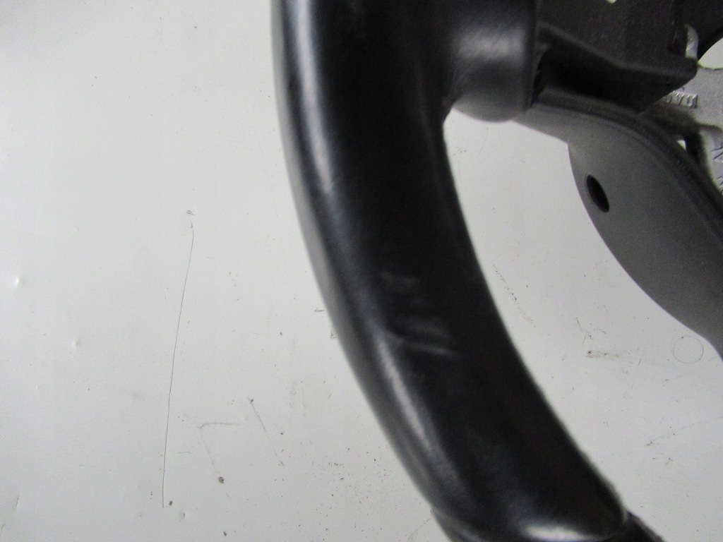 фото №3, Воздуховод toyota aygo 2005-2014 rok кожаный