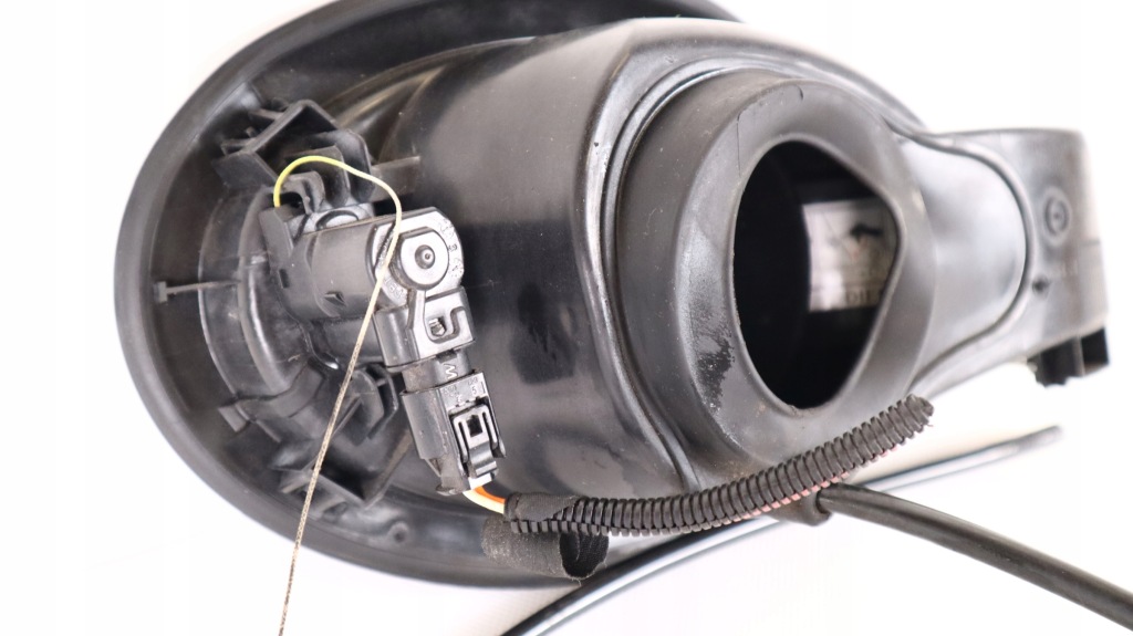 Maserati ghibli 14- кришка заливної пального 820/a Київ