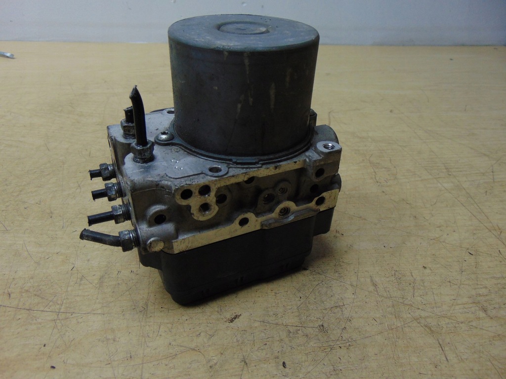 фото №6, Насос abs блок керування toyota rav4 iv 2.2 44540-42311