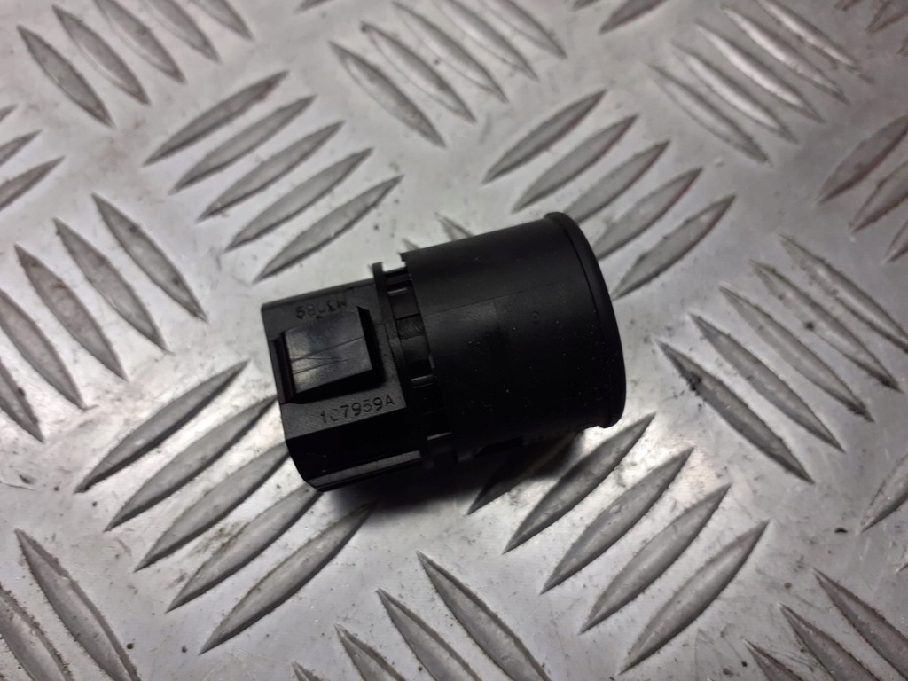 фото №2, Кнопка стоп запуск renault scenic ii 107959a