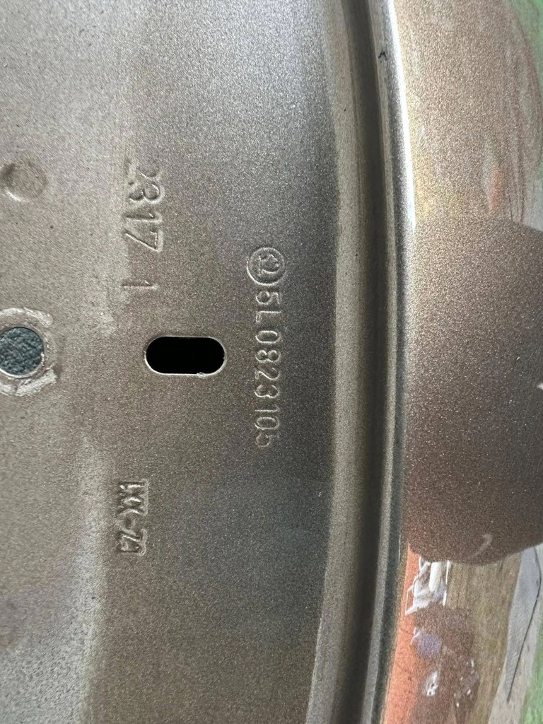 фото №9, Капот skoda yeti 09r- 5l0823105