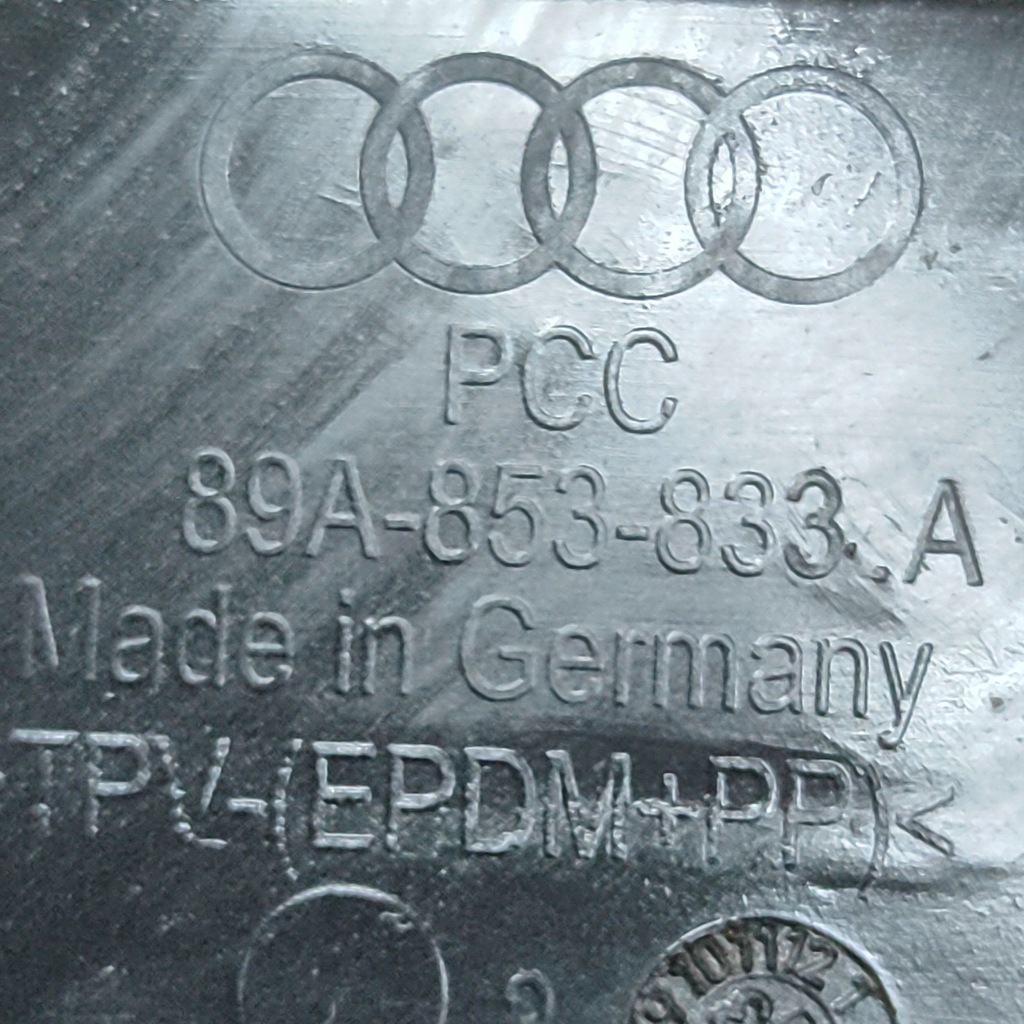 фото №7, Audi q4 sportback e-tron 2024 ліва сторона бризковики задні