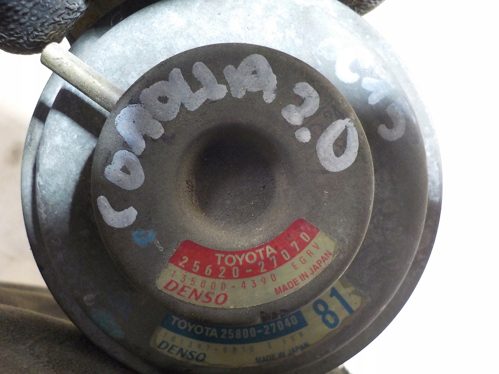 фото №5, Corolla d4d 2.0 клапан egr 2562027070