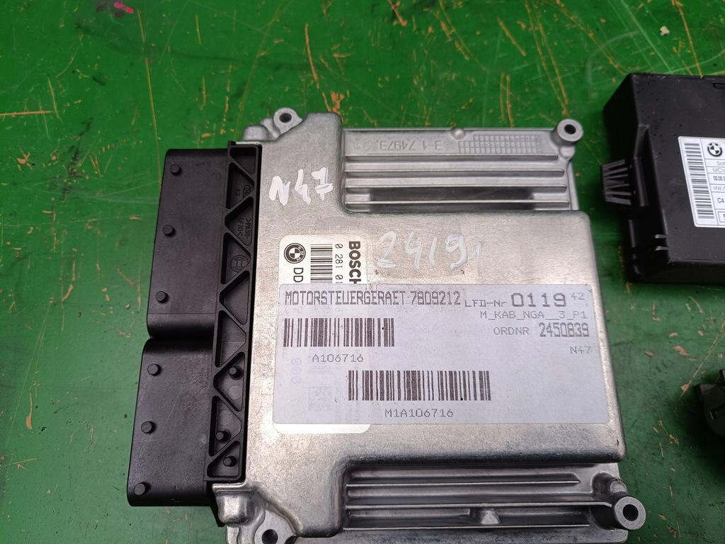 фото №6, Набір стартовий бортовий комп'ютер ключ bmw e90 e91 e92 e87 n47d20 177 2.0d 320d