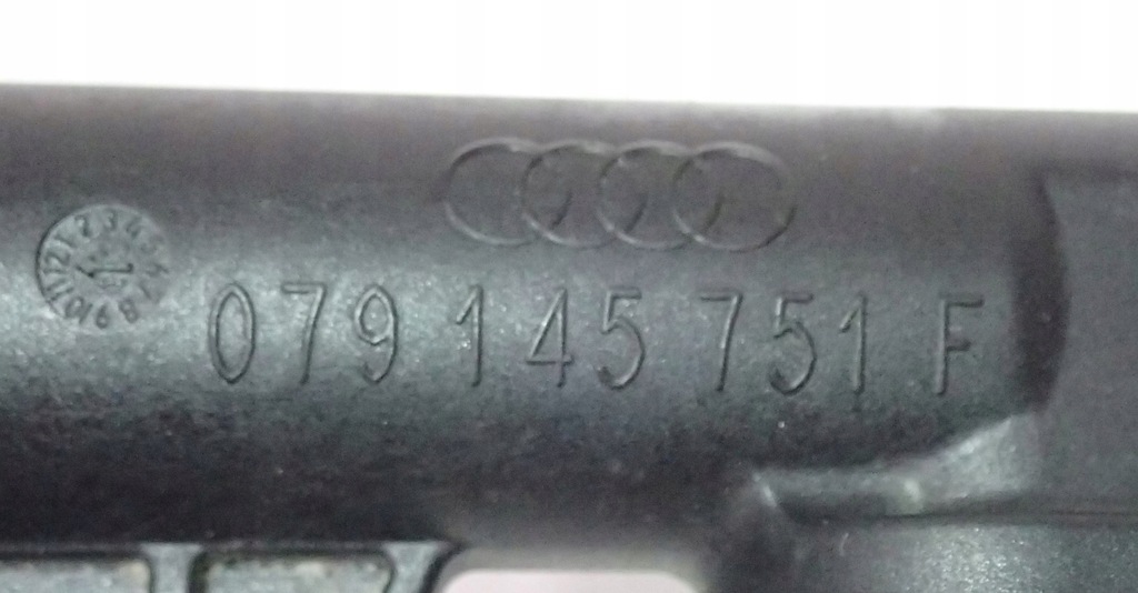 фото №6, Патрубок электроклапан wody audi a8 d4 4h 079145751f