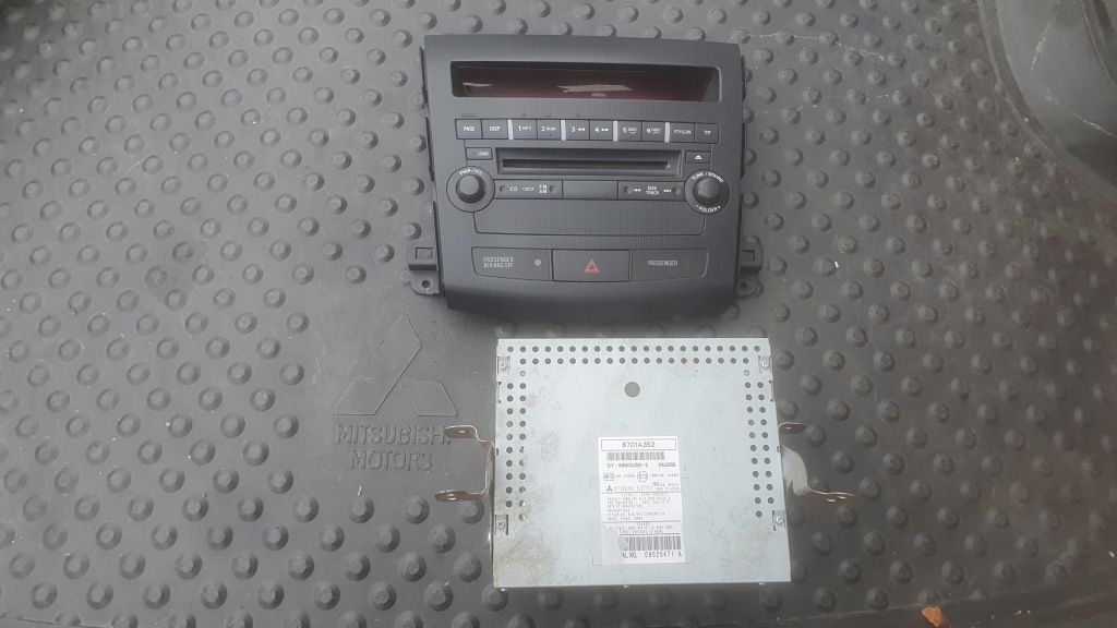 фото №2, Панель управление радио 4007 c-crosser mitsubishi outlander ii lift радио