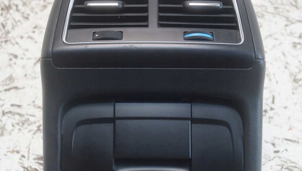 фото №6, Решётка обдув задняя audi a4 b8 8k0864376