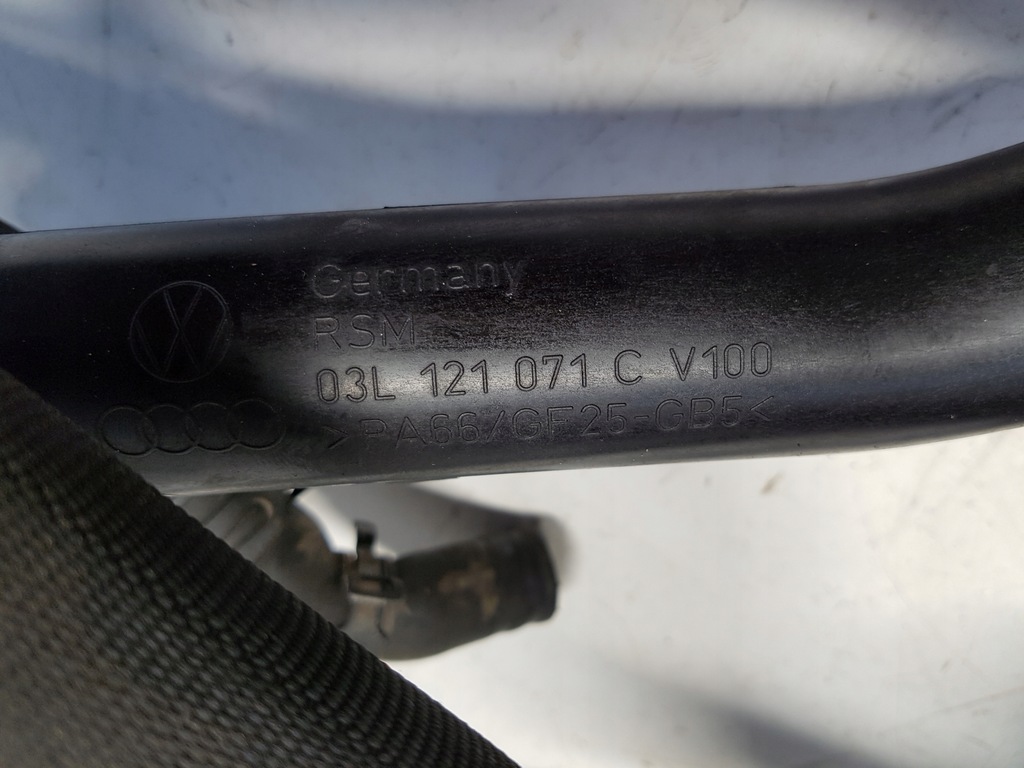 фото №8, Audi a5 8f 8t шланг шланги wody 03l121101