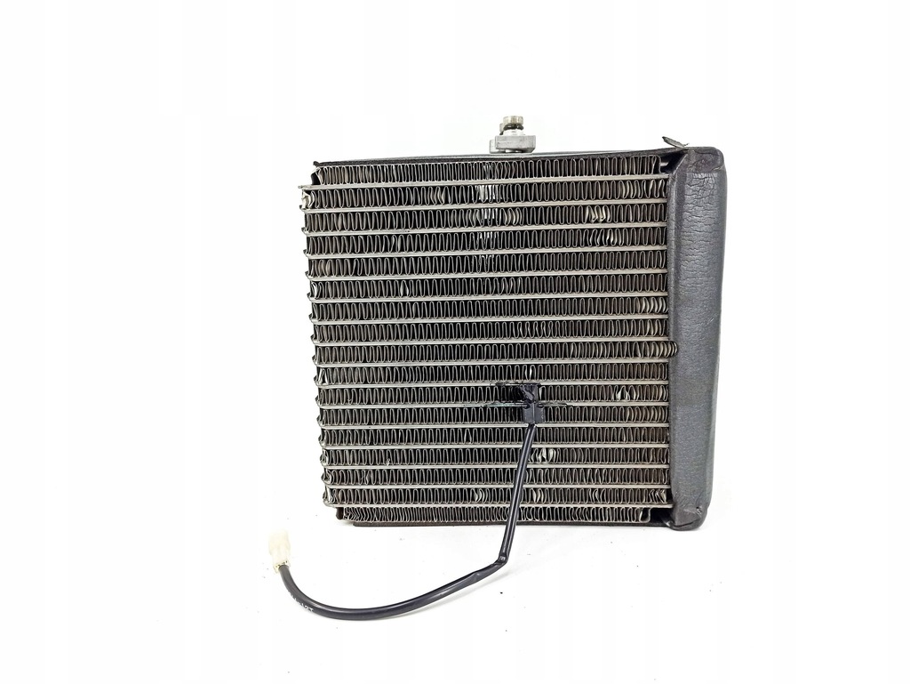 фото №10, Mercedes-benz ml w163 1999 радиатор отопителя кондиционера a/c