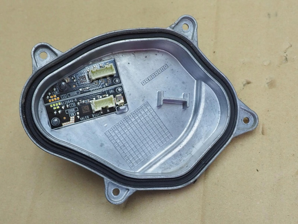 фото №14, Vw t-cross преобразователь модуль лампы led правый