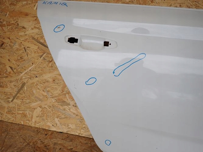 фото №8, Skoda kamiq дверь правое задние задняя