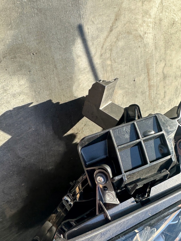 Фара праві перед full led lexus lc500 європа  пошкоджена Ціна