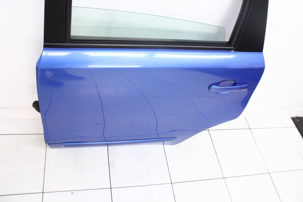фото №9, Nissan note e11 06r- дверь левая задние левый задняя bv4