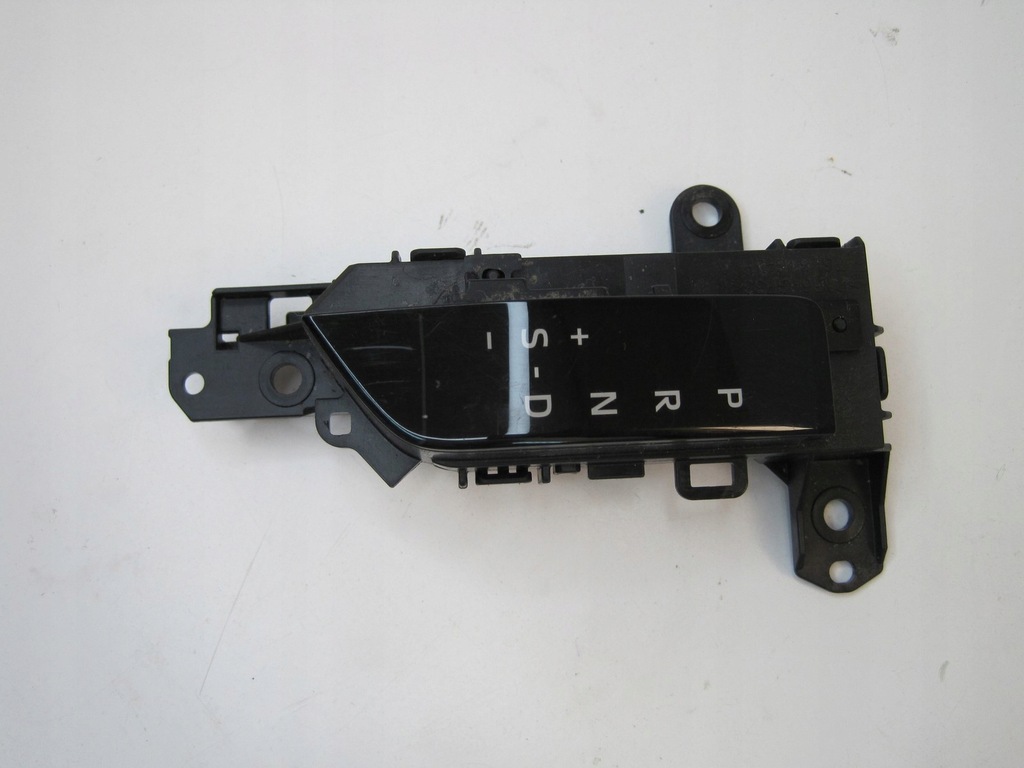 фото №1, Панель дисплей передач toyota rav4 v 76l816