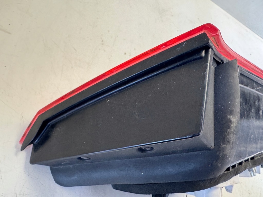 фото №14, Alfa romeo giulietta лампа лівий задня w кришка 50513401