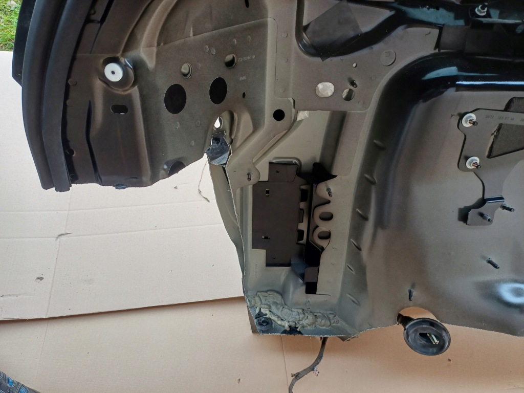 фото №8, Крыло левый задняя land rover discovery sport l550 цвет lrc 820