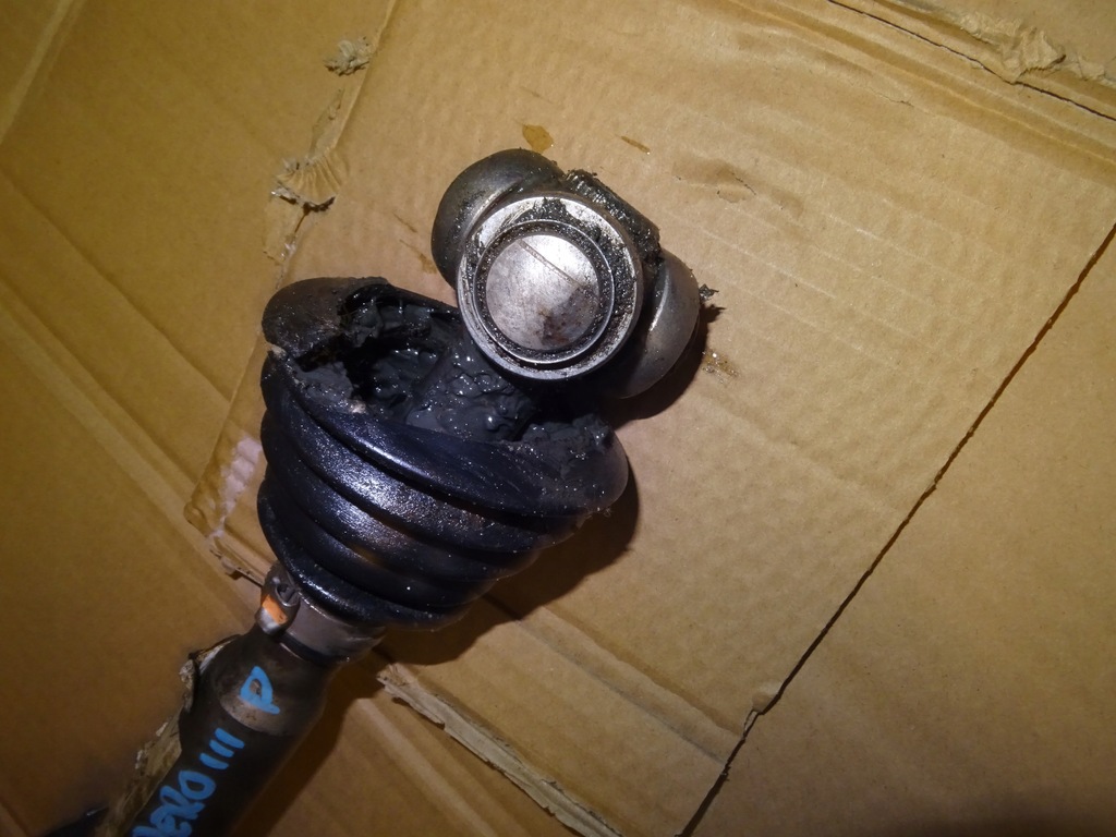 фото №4, Dacia sandero iii приводной вал правая