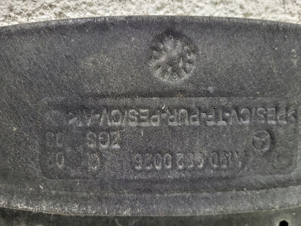 фото №9, Шумоизоляция подкрылок капот mercedes amg gt a190