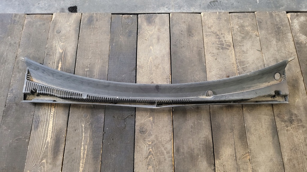 фото №1, Fiesta mk6 жабо 2s61a02228ad