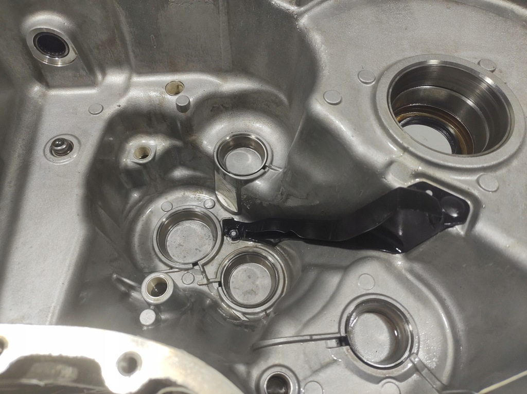 фото №7, Volvo xc60 13r- корпус коробки передач