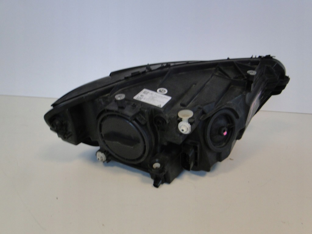 Mercedes cla 118 w118 фара передняя левая обычная h7 a1189061900 с Разборки