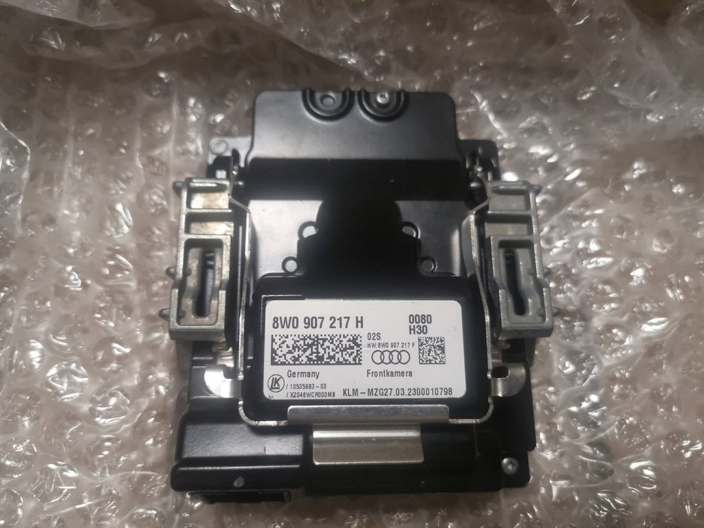 фото №1, Камера ассистент поперечина движения audi a4 s4 rs4 b9 8w0907217h легальная
