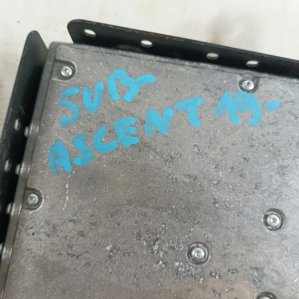 фото №9, Subaru ascent 19- усилитель мощности harman kardon usa