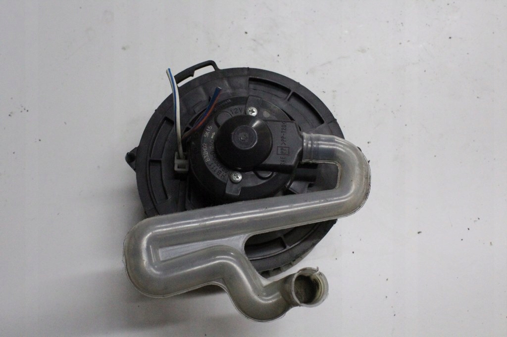 фото №2, Mazda 5 06 2.0 повітродувка обдув вентилятор