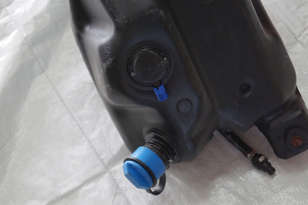 фото №10, Бак насос adblue jaguar f-pace hk83-5j228-a fpla-5j229-a 0444040015